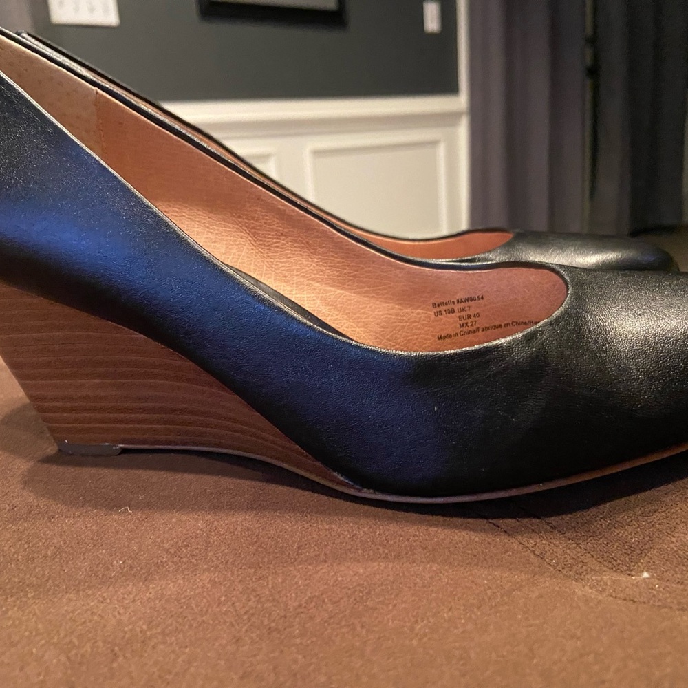 206 Collective Women’s Wedge Pump